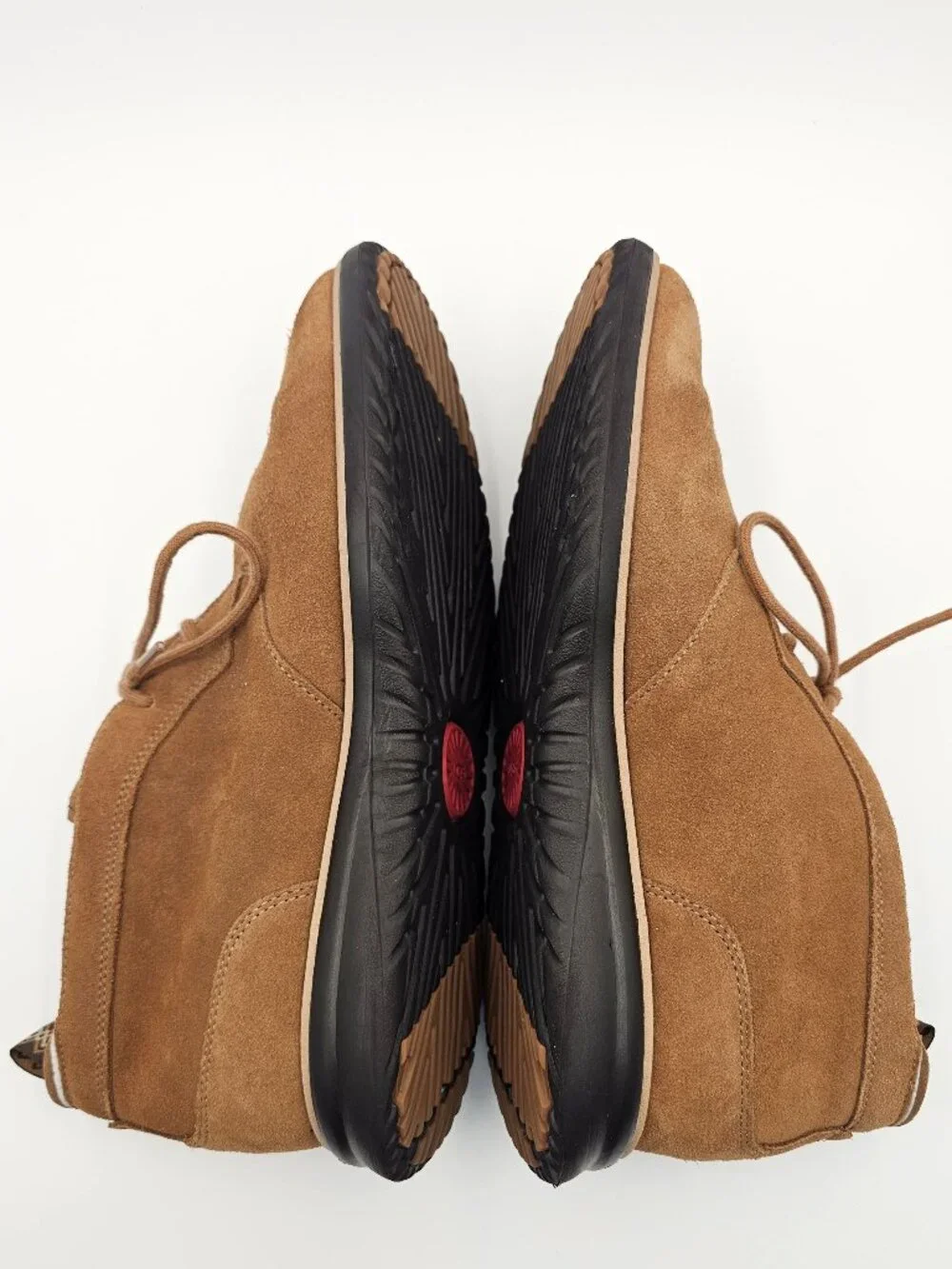 UGG Union Chukka Suede Lace Up Chukka Boots Chestnut 1120984 Men’s Size 11